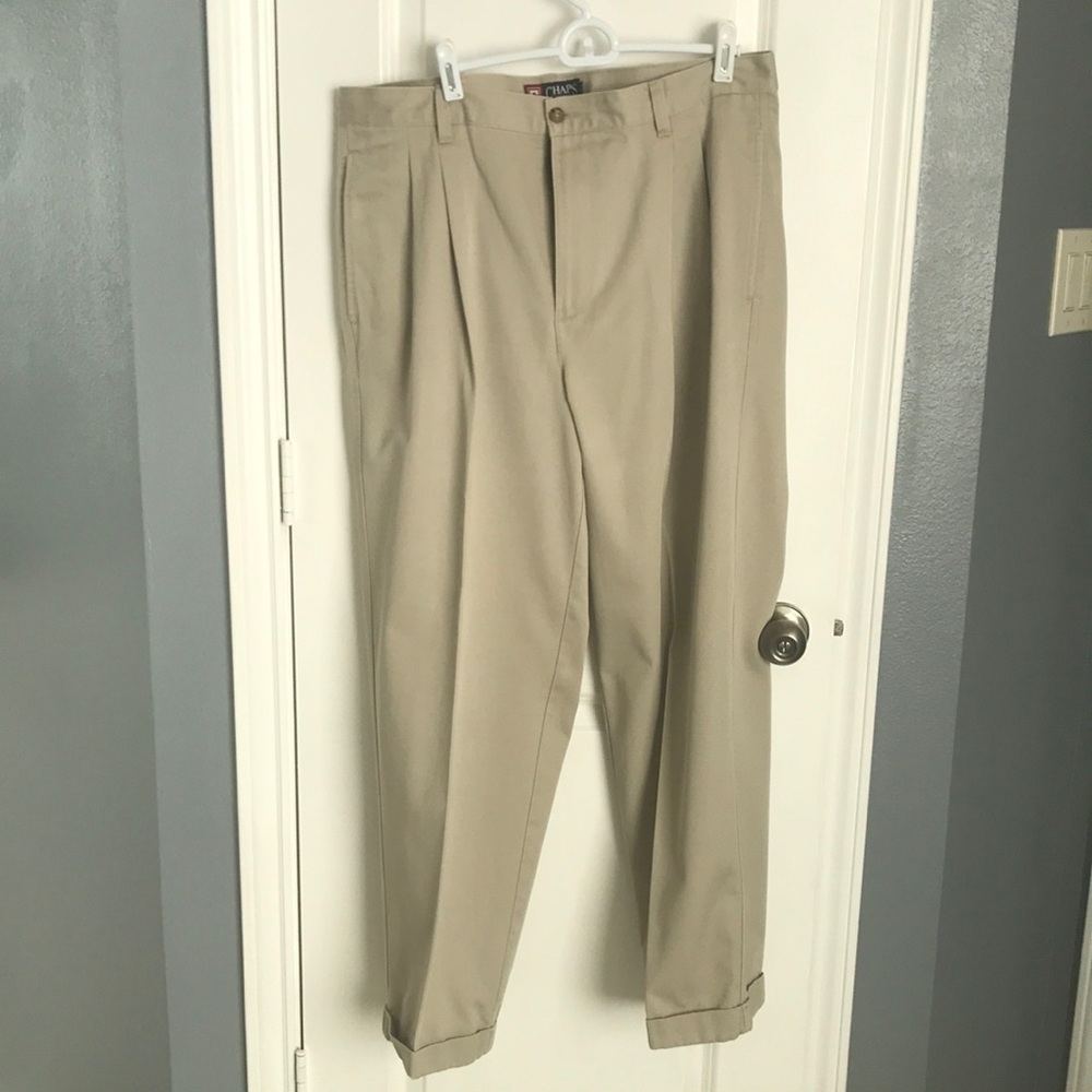 Chaps Men's Tan Pleated Pants